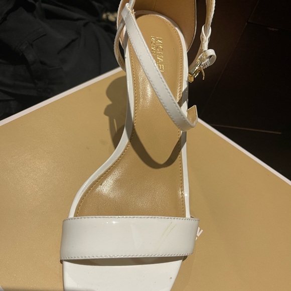 COPY - Michael Kors heels - Picture 3 of 5